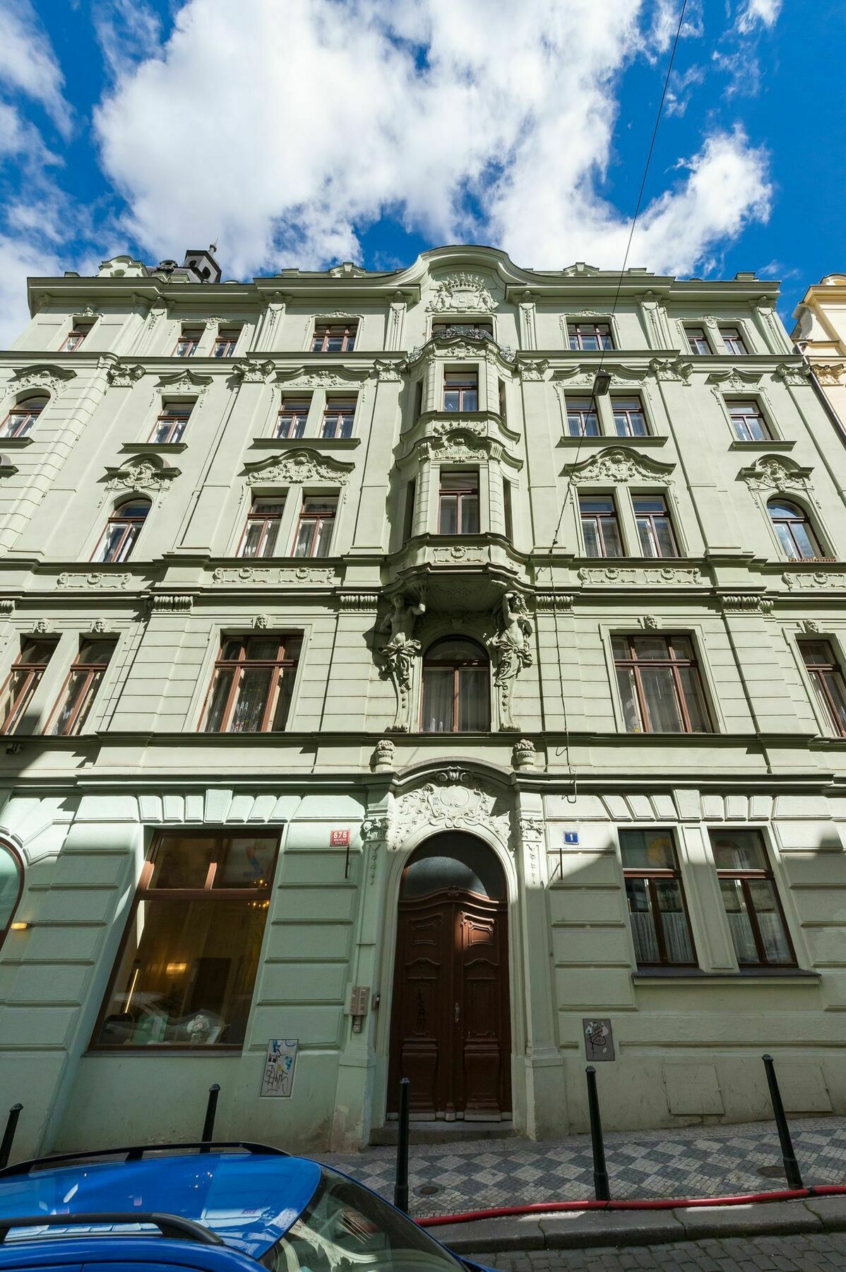 Empirent New Town * Praga